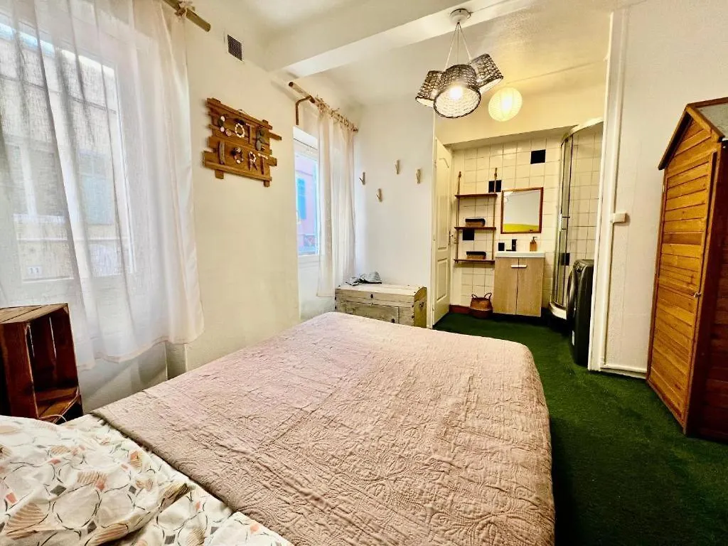 Διαμέρισμα Appartement T2 - Cote Port Au Coeur De Bandol
